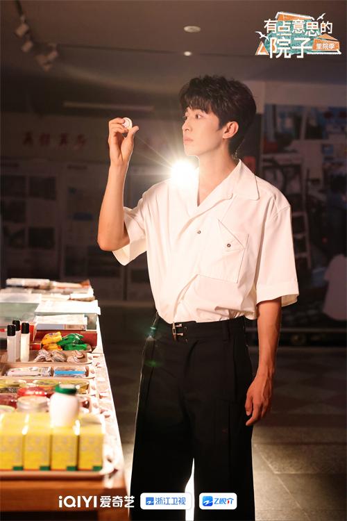 1758521583144158.jpg 6.jpg